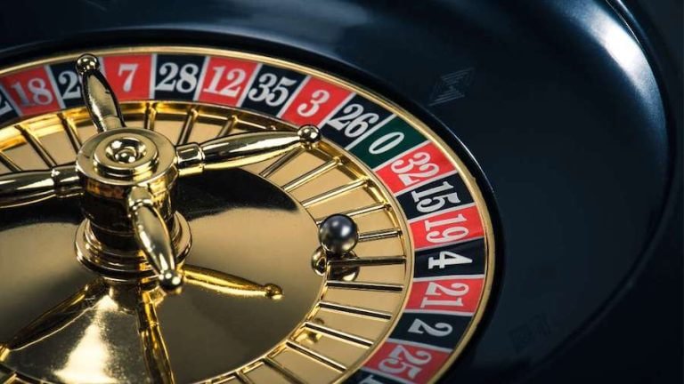 Pengguna mengontrol akses dan jam bermain di platform hiburan aakasino